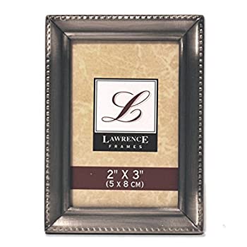 【中古】【輸入品・未使用】Lawrence Frames Antique Pewter 2x3 Picture Frame - Beaded Edge Design [並行輸入品]【メーカー名】Lawrence Frames【メーカー型番】【ブランド名】Lawrence Frames【商品説明】Lawrence Frames Antique Pewter 2x3 Picture Frame - Beaded Edge Design [並行輸入品]当店では初期不良に限り、商品到着から7日間は返品を 受付けております。こちらは海外販売用に買取り致しました未使用品です。買取り致しました為、中古扱いとしております。他モールとの併売品の為、完売の際はご連絡致しますのでご了承下さい。速やかにご返金させて頂きます。ご注文からお届けまで1、ご注文⇒ご注文は24時間受け付けております。2、注文確認⇒ご注文後、当店から注文確認メールを送信します。3、配送⇒当店海外倉庫から取り寄せの場合は10〜30日程度でのお届けとなります。国内到着後、発送の際に通知にてご連絡致します。国内倉庫からの場合は3〜7日でのお届けとなります。　※離島、北海道、九州、沖縄は遅れる場合がございます。予めご了承下さい。お電話でのお問合せは少人数で運営の為受け付けておりませんので、メールにてお問合せお願い致します。営業時間　月〜金　10:00〜17:00お客様都合によるご注文後のキャンセル・返品はお受けしておりませんのでご了承下さい。