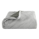 【中古】【輸入品 未使用】Vera Wang Lapin Collection Soft and Cozy Faux Fur Throw Blanket, Lightweight and Perfect for Sofa Couch or Bed, Modern and Stylish