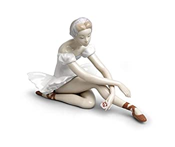 【中古】【輸入品・未使用】Lladro Rose Ballet Figurines [並行輸入品]
