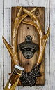 【中古】【輸入品・未使用】Ebros 素朴 ウエスタン フェイク Entwined Hunter's Stag Deer Antlers トロフィー 木製厚板に取り付け ヴィンテージスタイル ソーダビールボト