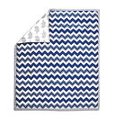 【中古】【輸入品・未使用】Navy Blue Zig Zag and Elephant 100% Cotton Crib Quilt by The Peanut Shell by The Peanut Shell