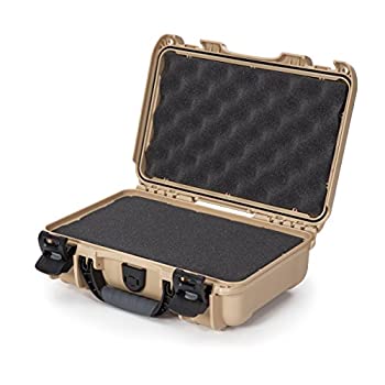 【中古】【輸入品・未使用】909 Series Case with Foam (Tan)【メーカー名】Nanuk【メーカー型番】909-1000【ブランド名】Nanuk【商品説明】909 Series Case with Foam (Tan)当店では初期不良に限り、商品到着から7日間は返品を 受付けております。こちらは海外販売用に買取り致しました未使用品です。買取り致しました為、中古扱いとしております。他モールとの併売品の為、完売の際はご連絡致しますのでご了承下さい。速やかにご返金させて頂きます。ご注文からお届けまで1、ご注文⇒ご注文は24時間受け付けております。2、注文確認⇒ご注文後、当店から注文確認メールを送信します。3、配送⇒当店海外倉庫から取り寄せの場合は10〜30日程度でのお届けとなります。国内到着後、発送の際に通知にてご連絡致します。国内倉庫からの場合は3〜7日でのお届けとなります。　※離島、北海道、九州、沖縄は遅れる場合がございます。予めご了承下さい。お電話でのお問合せは少人数で運営の為受け付けておりませんので、メールにてお問合せお願い致します。営業時間　月〜金　10:00〜17:00お客様都合によるご注文後のキャンセル・返品はお受けしておりませんのでご了承下さい。