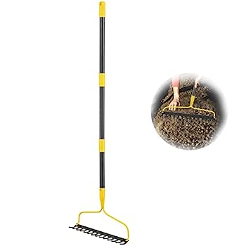 【中古】【輸入品・未使用】ガーデンレーキ メタル 12本爪 幅14インチ 芝生用ボウレーキ 高耐久 調節可..