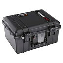 【中古】【輸入品・未使用】PELICAN(ペリカン) 1507 エアケース フォームなし プレスアンドプルラッチ ブラック 24L [015070-0011-1...