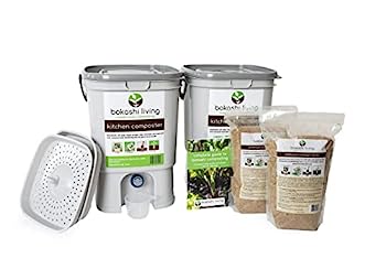 【中古】【輸入品・未使用】Bokashi Composting Starter Kit (Includes 2 Bokashi Bins, 4.4 lb Bokashi Bran and Full Instructions)