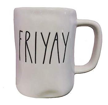Rae Dunn Friyay in large letters LLコーヒーティースープマグカップ。