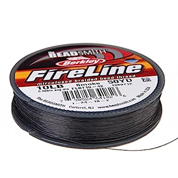 Beadsmith Fireline 編組ビーズスレッド、4ポンド、125ヤード(スモークグレー)