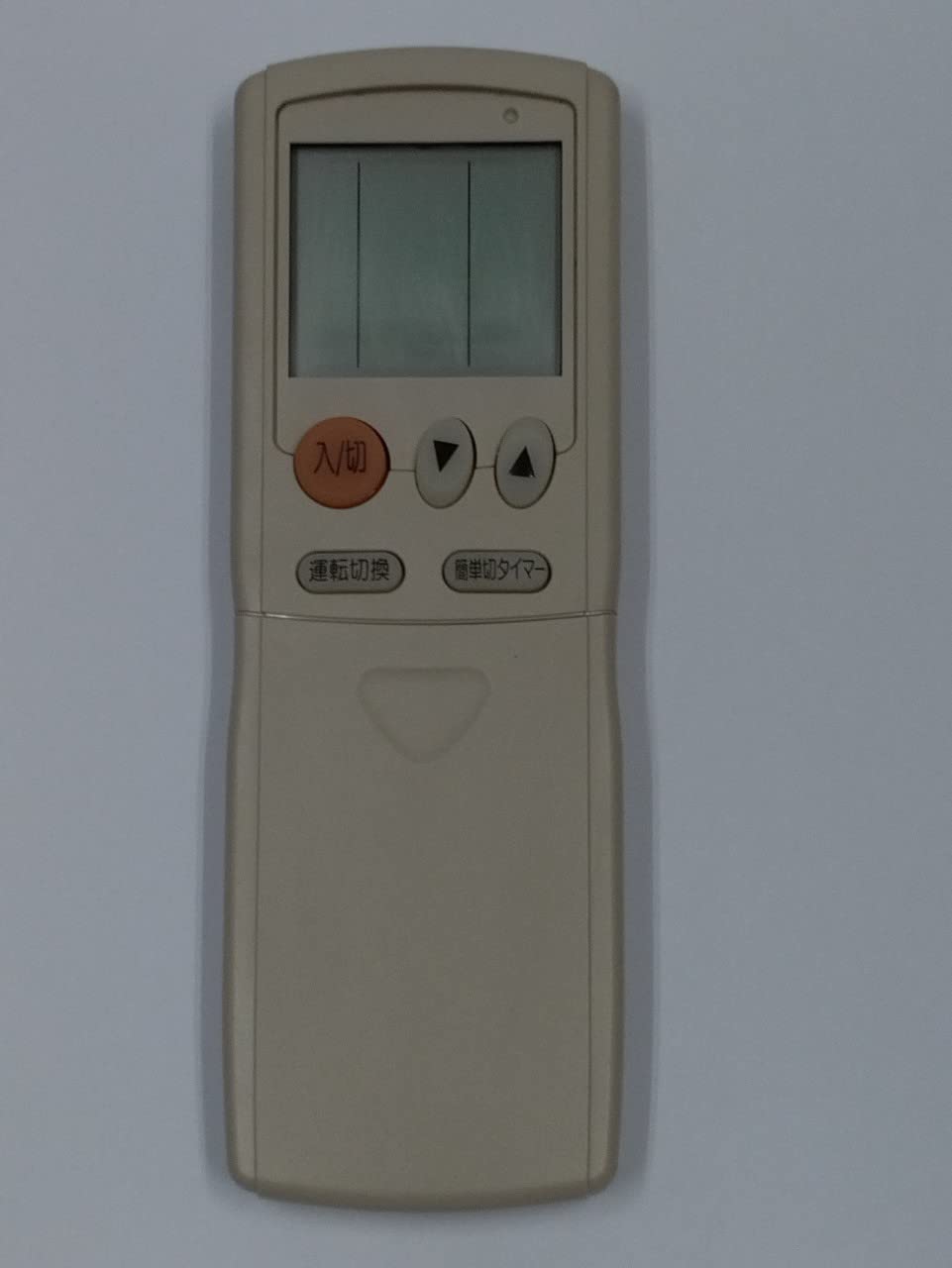 【メーカー名】三菱【メーカー型番】【ブランド名】三菱電機(MITSUBISHI ELECTRIC)【商品説明】三菱 エアコンリモコン HG91・画像はイメージ写真ですので付属品など画像の通りではないこともございます。　付属品については商品タイトルに記載がない場合がありますので、　ご不明な場合はメッセージにてお問い合わせください。・当店ではレコード盤には商品タイトルに［レコード］と表記しております。　表記がない物はすべてCDですのでご注意ください。・当店では初期不良に限り、商品到着から7日間は返品を 受付けております。　お問い合わせ・メールにて不具合詳細をご連絡ください。・他モールとの併売品の為、完売の際はキャンセルご連絡させて頂きます。・中古品の商品タイトルに「限定」「初回」「保証」「DLコード」などの表記がありましても、　特典・付属品・帯・保証等は付いておりません。・電子辞書、コンパクトオーディオプレーヤー等のイヤホンは写真にありましても　衛生上、基本お付けしておりません。※未使用品は除く・品名に【import】【輸入】【北米】【海外】等の国内商品でないと把握できる表記商品について　国内のDVDプレイヤー、ゲーム機で稼働しない場合がございます。予めご了承の上、購入ください。・掲載と付属品が異なる場合は確認のご連絡をさせて頂きます。ご注文からお届けまで1、ご注文⇒ご注文は24時間受け付けております。2、注文確認⇒ご注文後、当店から注文確認メールを送信します。3、お届けまで3〜10営業日程度とお考えください。4、入金確認⇒前払い決済をご選択の場合、ご入金確認後、配送手配を致します。5、出荷⇒配送準備が整い次第、出荷致します。配送業者、追跡番号等の詳細をメール送信致します。6、到着⇒出荷後、1〜3日後に商品が到着します。　※離島、北海道、九州、沖縄は遅れる場合がございます。予めご了承下さい。・お電話でのお問合せは少人数で運営の為受け付けておりませんので、お問い合わせ・メールにてお願い致します。★お客様都合によるご注文後のキャンセル・返品は　お受けしておりませんのでご了承ください。