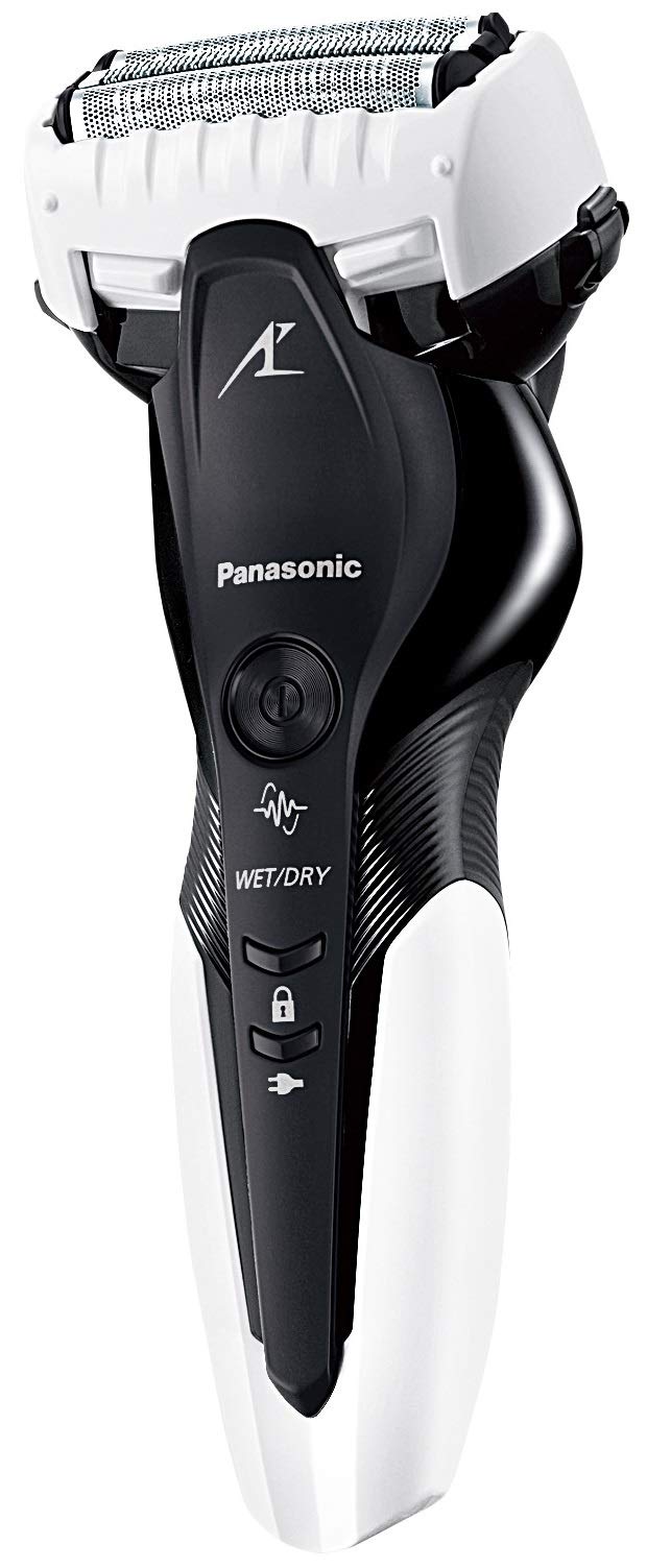 【メーカー名】パナソニック(Panasonic)【メーカー型番】【ブランド名】パナソニック(Panasonic)【商品説明】パナソニック ラムダッシュ メンズシェーバー 3枚刃 お風呂剃り可 白 ES-CST2R-W・画像はイメージ写真ですので付属品など画像の通りではないこともございます。　付属品については商品タイトルに記載がない場合がありますので、　ご不明な場合はメッセージにてお問い合わせください。・当店ではレコード盤には商品タイトルに［レコード］と表記しております。　表記がない物はすべてCDですのでご注意ください。・当店では初期不良に限り、商品到着から7日間は返品を 受付けております。　お問い合わせ・メールにて不具合詳細をご連絡ください。・他モールとの併売品の為、完売の際はキャンセルご連絡させて頂きます。・中古品の商品タイトルに「限定」「初回」「保証」「DLコード」などの表記がありましても、　特典・付属品・帯・保証等は付いておりません。・電子辞書、コンパクトオーディオプレーヤー等のイヤホンは写真にありましても　衛生上、基本お付けしておりません。※未使用品は除く・品名に【import】【輸入】【北米】【海外】等の国内商品でないと把握できる表記商品について　国内のDVDプレイヤー、ゲーム機で稼働しない場合がございます。予めご了承の上、購入ください。・掲載と付属品が異なる場合は確認のご連絡をさせて頂きます。ご注文からお届けまで1、ご注文⇒ご注文は24時間受け付けております。2、注文確認⇒ご注文後、当店から注文確認メールを送信します。3、お届けまで3〜10営業日程度とお考えください。4、入金確認⇒前払い決済をご選択の場合、ご入金確認後、配送手配を致します。5、出荷⇒配送準備が整い次第、出荷致します。配送業者、追跡番号等の詳細をメール送信致します。6、到着⇒出荷後、1〜3日後に商品が到着します。　※離島、北海道、九州、沖縄は遅れる場合がございます。予めご了承下さい。・お電話でのお問合せは少人数で運営の為受け付けておりませんので、お問い合わせ・メールにてお願い致します。★お客様都合によるご注文後のキャンセル・返品は　お受けしておりませんのでご了承ください。