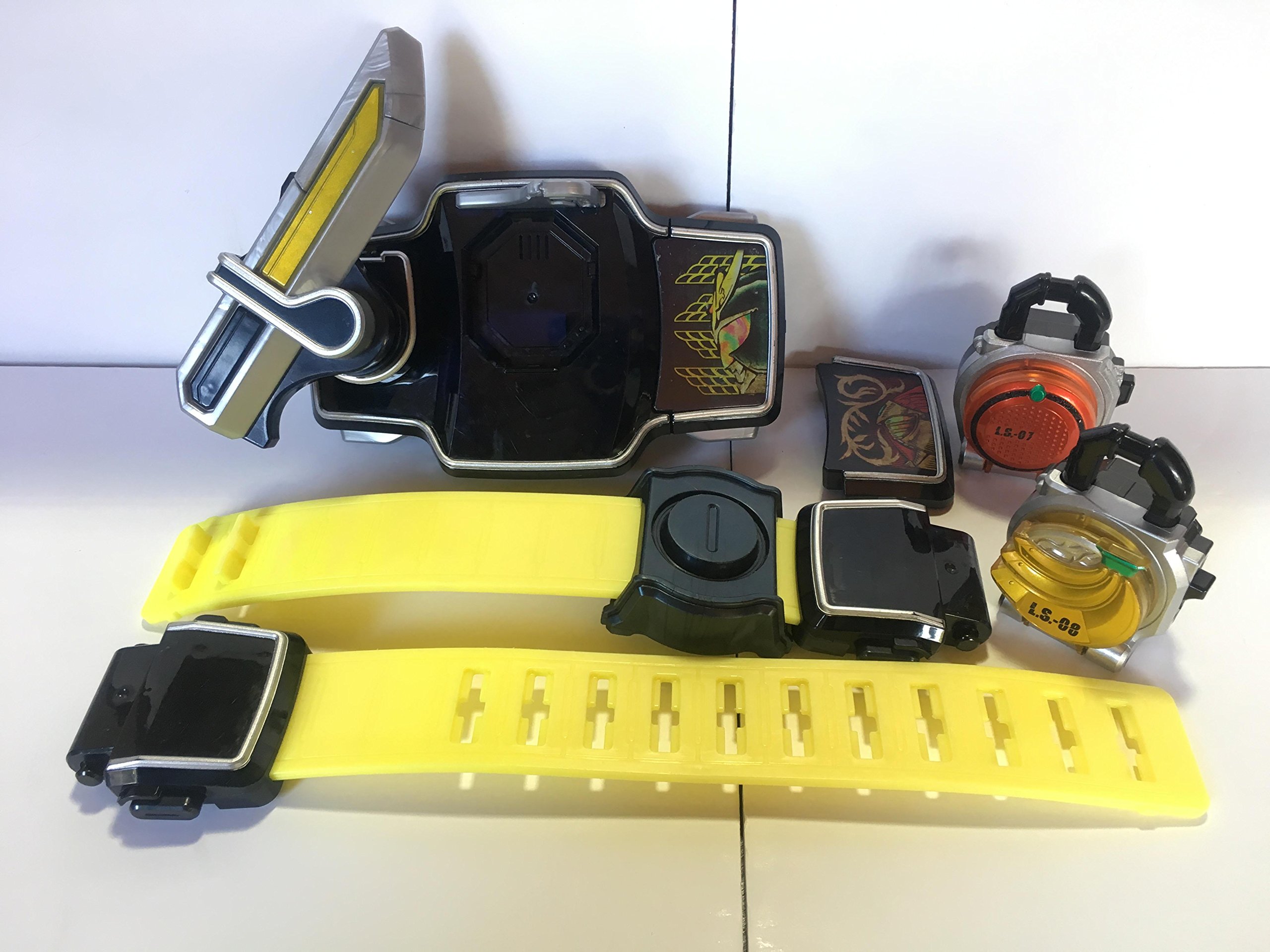 【中古】【非常に良い】バンダイ(BANDAI) 仮面ライダー鎧武 (ガイム) 変身ベルト DX戦極ドライバー 仮面ライダー鎧武&バロンセット