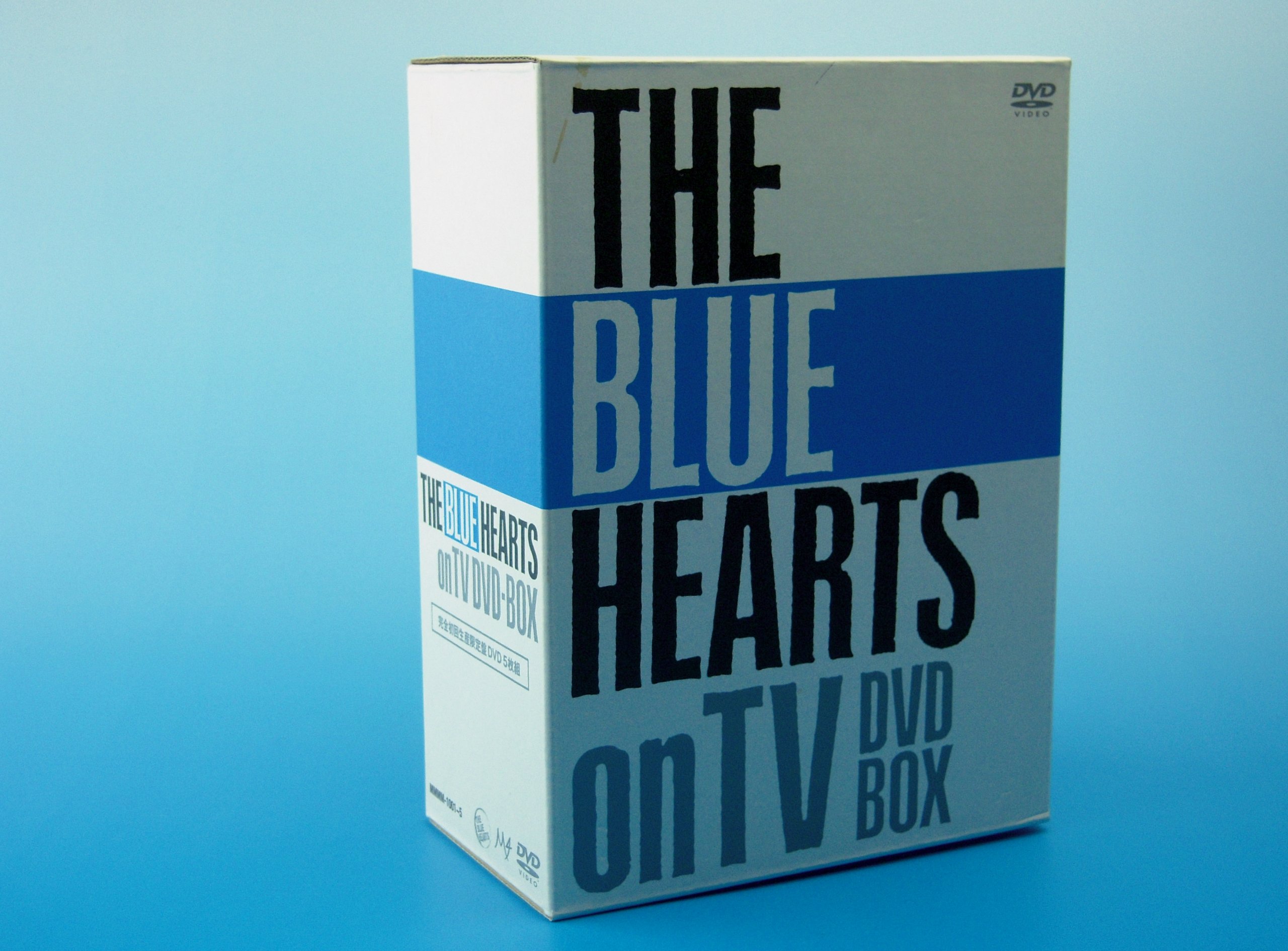 楽天スカイマーケットプラス【中古】【非常に良い】THE BLUE HEARTS on TV DVD-BOX [DVD] （完全盤）