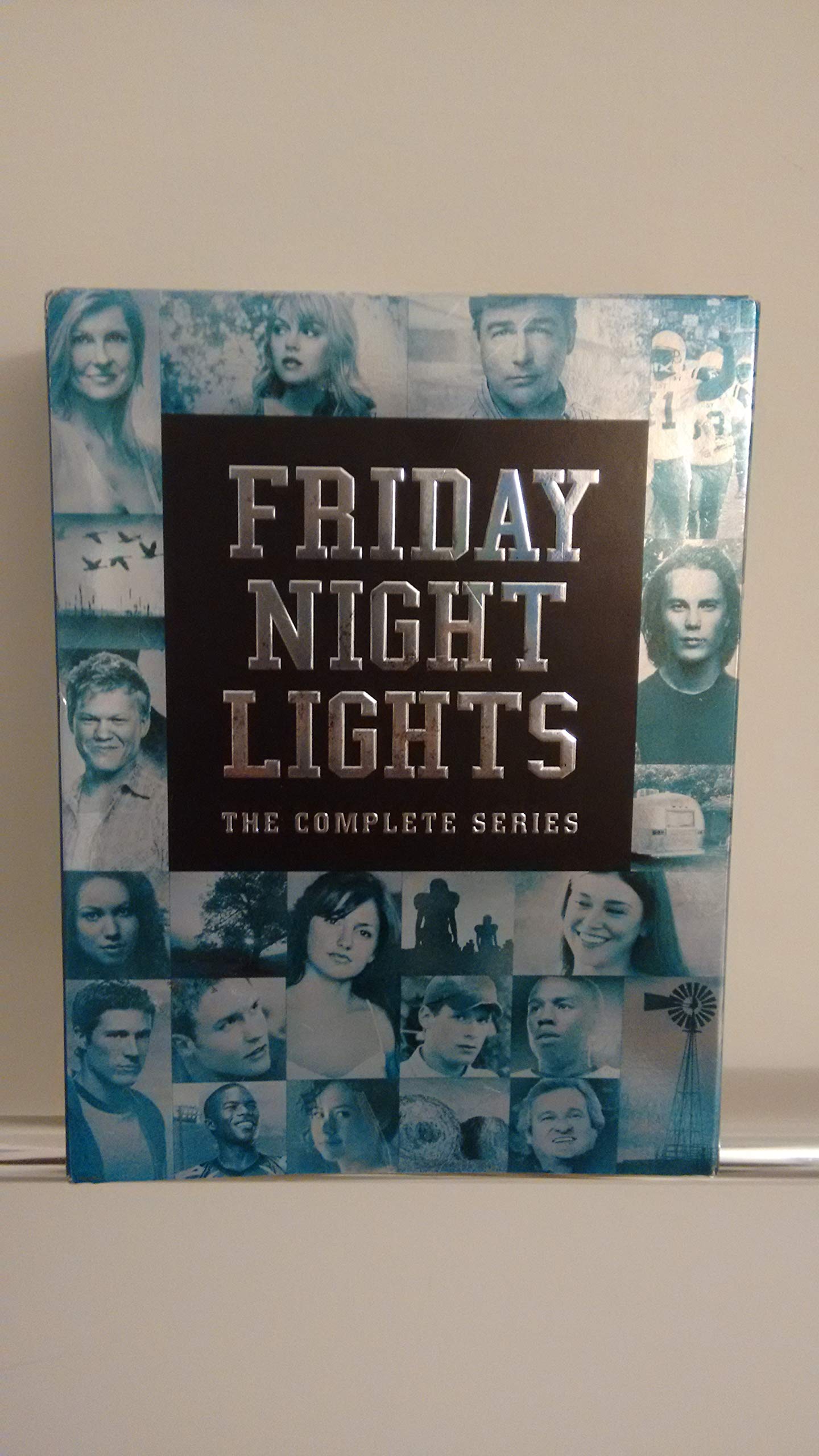 【中古】【非常に良い】Friday Night Lights: Complete Series [DVD]