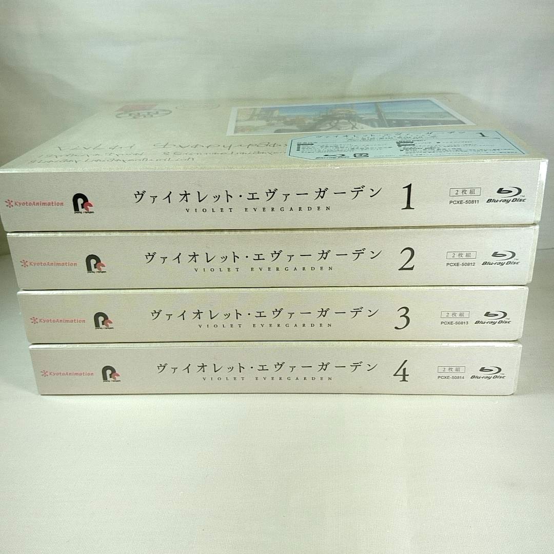【中古】【非常に良い】特典全付 ヴァイオレットエヴァーガーデン 初回限定版 ブルーレイ Blu-ray 全4巻セット