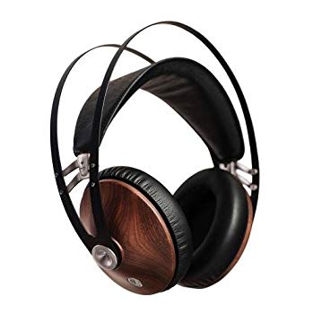 【中古】MEZE(メゼ) 99 Classics Walnut Silver 木製イヤーカップ ウォルナットシルバー 密閉型ヘッドホン M99C-WS 2zzhgl6