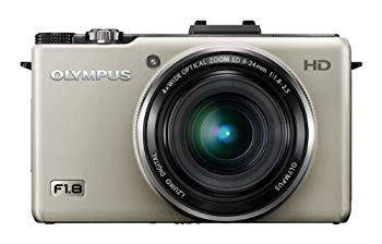 【中古】【非常に良い】OLYMPUS デジタルカメラ XZ-1 シルバー プレミアムキット 1000万画素 1/1.63型高感度CCD 大口径F1.8 i.ZUIKO DIGITALレンズ 3.0型有機ELディスプ tf8su2k