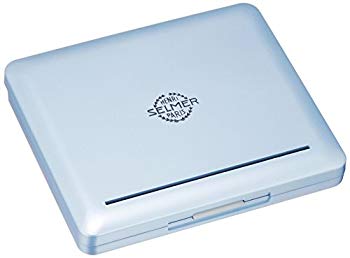 (中古品)ノナカ B♭クラリネット用 プラスチック製リードケース セルマーロゴ入り 12枚用 カラー:パステルブルー【メーカー名】Nonaka【メーカー型番】7401004【ブランド名】野中貿易(Nonaka Boeki)【商品説明】ノナカ B♭クラリネット用 プラスチック製リードケース セルマーロゴ入り 12枚用 カラー:パステルブルーこの度はご来店誠に有難うございます！当店では初期不良に限り、商品到着から7日間は返品を受付けております。ご注文後のお客様都合での返品はお受けしておりませんのでご了承ください。他モールとの併売を行っておりますので、万が一売り切れの場合はご連絡させて頂きます。当店の・品は、お客様から買い取りました中古扱い品です。ご注文からお届けまで1、ご注文⇒ご注文は24時間受け付けております。2、注文確認⇒ご注文後、当店から注文確認メールを送信します。3、在庫確認⇒お届けまで3日から10日程度とお考え下さい。商品によってはお取り寄せさせていただきますので、通常よりお時間がかかる場合があります。その際はご連絡させていただきますのでご了承願います。当店は少人数運営のため、電話でのお問い合わせは受け付けておりませんので、メールにてお願い致します。ご来店ありがとうございます。