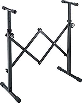 【状態　非常に良い】(中古品)K&M キーボード兼マルチスタンド 【18825】 カラー:ブラック【メーカー名】K&M【メーカー型番】18825【ブランド名】K&M【商品説明】K&M キーボード兼マルチスタンド 【18825】 カラー:ブラック世界のトップブランドとして、最高の品質と信頼のスタンドメーカー『K&M』。折りたたみ式のマルチスタンド。ワイドに広げてキーボードスタンドに、程よく広げてミキサーやアンプスタンドにと、幅広く使えます。高さ、幅などを自由に設定可能なため、工夫次第で様々なスタンドとして活躍できます。ベースがしっかりしていて安定感も抜群です。全高 : 66~91.5cm重量 : 6.01kg当店では初期不良に限り、商品到着から7日間は返品を 受付けております。品切れの場合は2週間程度でお届け致します。ご注文からお届けまで1、ご注文⇒24時間受け付けております。2、注文確認⇒当店から注文確認メールを送信します。3、在庫確認⇒中古品は受注後に、再メンテナンス、梱包しますので　お届けまで3日〜10日程度とお考え下さい。4、入金確認⇒前払い決済をご選択の場合、ご入金確認後、配送手配を致します。5、出荷⇒配送準備が整い次第、出荷致します。配送業者、追跡番号等の詳細をメール送信致します。6、到着⇒出荷後、1〜3日後に商品が到着します。当店はリサイクル専門店につき一般のお客様から買取しました中古扱い品です。ご来店ありがとうございます。