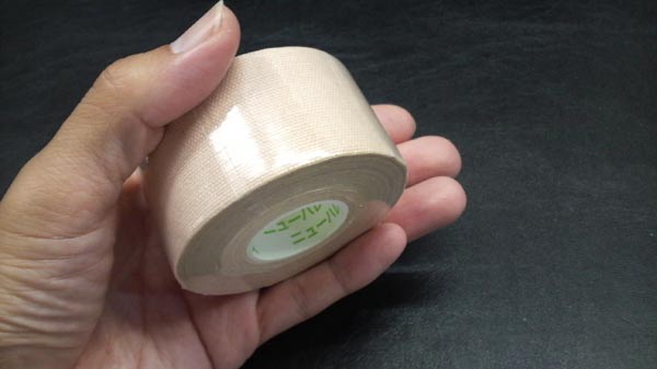 New-hale / ニューハレ5m長/AKT肌色3.75cm幅バルク 【サポーター・テーピング】 【トレイルランニング ..