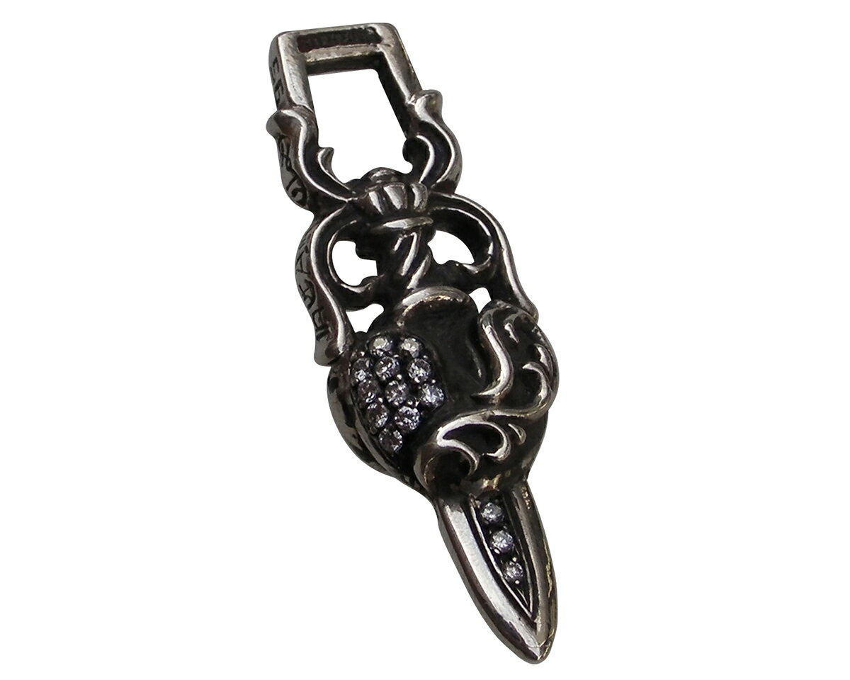 SKYTREKのCHROME HEARTS DAGGER HEART PENDANT PAVE DIAMOND クロムハーツ　ダガー　ハートペンダント　パヴェダイヤ【中古】｜アングル2