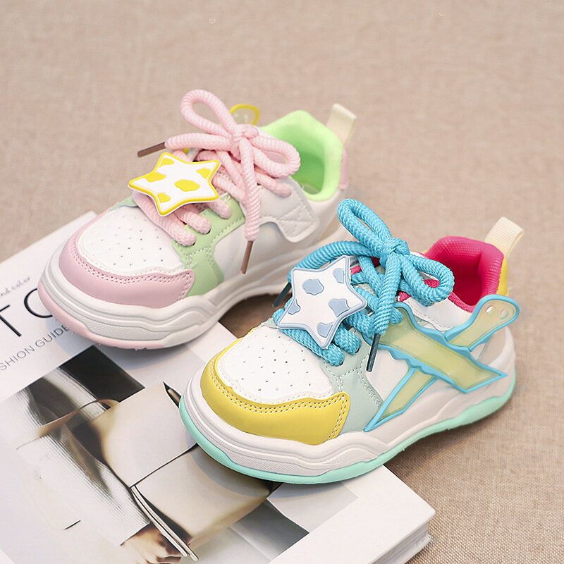 Rakuten - スニーカー キッズ 女の子 子供靴 マジックテープ 幅広 柔軟 通気 足育 軽量 滑り止め スポーツシューズ 通学履き カジュアルシューズ クッション性 17.5cm-23.0cm