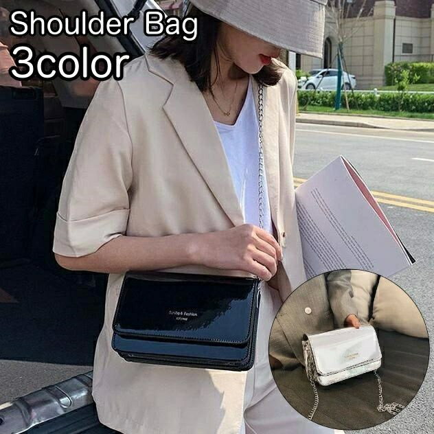 ショルダーバッグ 肩掛け 斜め掛け レディース 女性 鞄 チェーン 自立型 ロゴ シンプル フェイクレザー レザー調 お洒落 お出かけ 普段使い 婦人