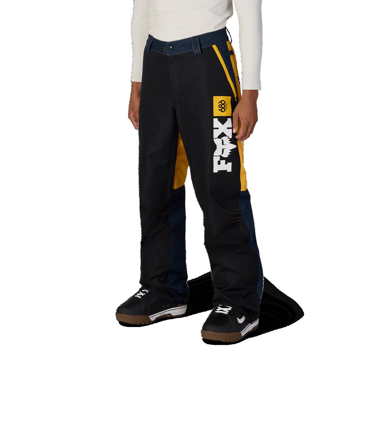 商品について26-27 686 FOX RACING SPEC SHELL PANT スノーボードウェア 日本正規品26-27 686 FOX RACING SPEC SHELL PANTは、FOX RACINGのグラフィックを雪山仕様の10Kシェルへ落とし込んだパンツです。主な特徴・2レイヤーinfiDRY 10K防水・透湿素材とPFASフリーDWRを採用・内股ベンチレーション、防水ハンドポケットジップ、ジャケット連結機能を装備・ブーツレースフック付きゲイター、500D補強の裾、重要部分のシームテープで実用性を確保こんな方におすすめジャケットとカラーを合わせたい方や、中綿なしで足回りのレイヤリングを調整したい方におすすめです。選び方・お手入れシェルモデルです。ブーツとの重なりやプロテクター着用時のゆとりを確認してサイズをお選びください。カラー・サイズ・仕様カラー：Fox YellowColorblockサイズ：L・Mブランド：686年式：26-27モデル：FOX RACING SPEC SHELL PANT商品種別：スノーボードウェア検索ワード686 FOX RACING SPEC SHELL PANT スノーボードウェア Fox YellowColorblock L M ご購入前に必ずご確認ください 当店の商品ページをご覧いただき、誠にありがとうございます。 安心してお買い物いただくため、ご注文前に下記内容を必ずご確認ください。 ■ 商品画像・カラー・仕様について 本商品は、商品画像・商品説明・メーカー資料・カタログ画像等に基づいて販売しております。 撮影環境やご使用のモニター設定により、実際の商品と色味・質感が異なって見える場合がございます。 また、メーカー都合により、掲載画像と実際にお届けする商品で、デザイン・カラー・仕様・ロゴ位置等が一部変更となる場合がございます。 これらはメーカー正規仕様の範囲内となり、使用に支障のないものについては不良品には該当いたしません。 ■ 在庫について 当店では、実店舗と通販在庫を共有しております。 在庫管理には十分注意しておりますが、ご購入のタイミングによっては売り切れとなる場合がございます。 万が一、在庫切れとなった場合は、代替商品のご提案、またはキャンセルのご連絡をさせていただきます。 ■ 海外ブランド製品について 海外ブランド製品は、製造工程や検品基準の違いにより、軽微な塗装ムラ・表面の点・微細な凹凸・小さな擦れ等が見られる場合がございます。 これらはメーカー基準内の仕様であり、通常使用に支障がないものについては不良品には該当いたしません。 ■ 価格について メーカー希望小売価格は、メーカーサイト・メーカー資料等に基づいて掲載しています。 ■ 展示品・アウトレット・特価商品について 当店では、メーカー希望小売価格より20％以上割引されている商品を「特価商品」として販売しております。 特価商品には、実店舗でのディスプレイ商品、旧モデル、型落ち商品、長期保管品、展示品等が含まれる場合がございます。 そのため、化粧箱や商品本体にキズ・擦れ・汚れ等が見られる場合がございます。 あらかじめ商品の特性をご理解いただいたうえでご注文ください。 ■ 加工作業について WAX加工やバインディング取付け作業を行う場合、作業工程上、専用バイスで商品を固定することがございます。 その際、商品表面に軽微なキズや跡が付く場合がございますが、使用に支障のないものについては不良品には該当いたしません。 ■ 返品・キャンセル・交換について ご注文確定後のキャンセル、内容変更、交換はお受けできません。 「イメージと違う」「サイズが合わない」「色味が思っていたものと違う」「デザインが異なるように感じる」「注文を間違えた」等、お客様都合による返品・交換はお受けしておりません。 商品不良・誤配送を除き、返品・交換はお受けできません。 特価商品、アウトレット商品、展示品、加工済み商品につきましても、お客様都合による返品・交換はお受けできません。 上記内容をご確認・ご了承のうえ、ご注文をお願いいたします。