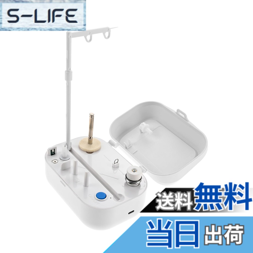 商品情報商品の説明主な仕様 【高速モーター】この機械を使用して、ボビンを素早く均一に巻き取り、ボビンがいっぱいになると自動的に停止するように設計されています。大規模なプロジェクトを素早く効率的に完成する必要がある場合、この自動ワインダーを使用すると手巻きの時間を減らして時間を大幅に節約できます。【操作簡単】指示に従ってボビンと糸を正しい位置に置き、主電源スイッチをONに押すことだけで簡単な操作方法です。そして、使用中の安定性も高いです。【ポータブル】このボビンワインダーマシンには、内蔵の収納スペースが付いております。またほこりから保護するためのロックと隠しハンドルがあり、収納して蓋を閉めると、コンパクトなサイズで持ち運びが楽になります。【2種類の電源モード】三つの.5V AA 電池（別売り）に接続、または5VDC電源アダプターを介してType C ポートに接続されたUSBケーブルを使用できます。【耐用性】高品質のABS素材で作られており強度/耐衝撃性/耐熱性に優れています。使用寿命が長くて工業用や家庭用ミシンのボビンを巻くことができます。