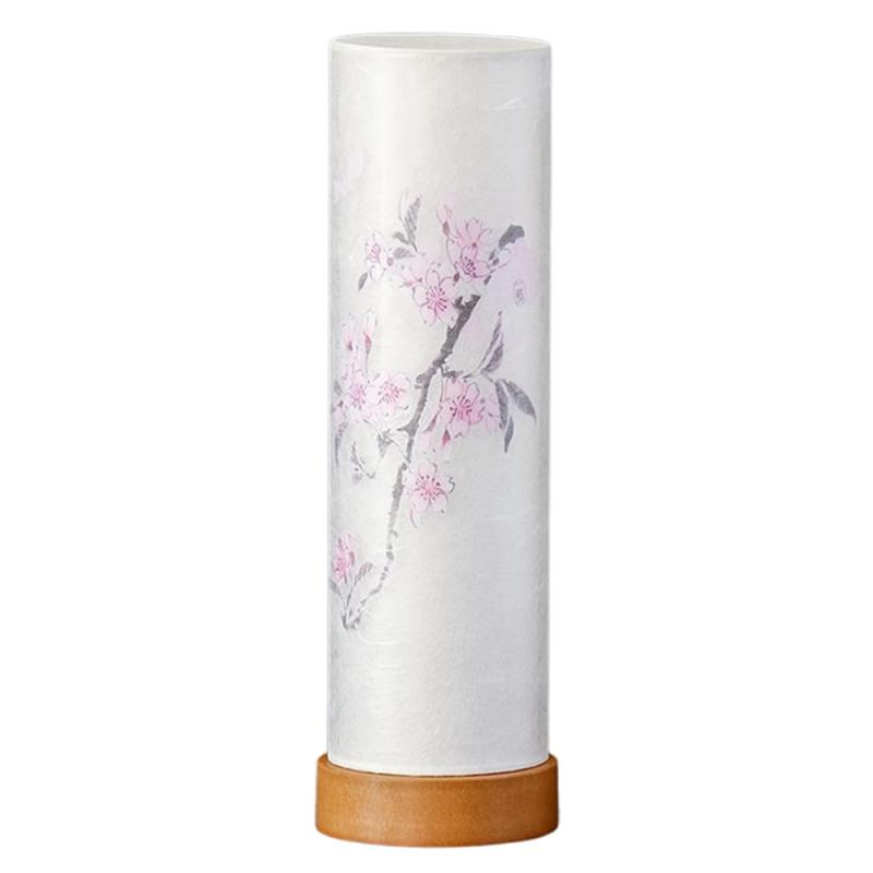 盆提灯 No.2902S 桜 コードレス 和照灯 行灯 モダン コードレス 二重張現代風の行灯です。お盆以外にも照明としてご使用頂けます。LED電池灯(一体型交換不可）により、コードレスでご利用いただけます。サイズ：高さ26cm x 外径8cm　　テスト用単3電池x2本付きキャンセル/商品・送付先住所の変更は不可の商品です。桜の柄は2023年にリニューアルしました。