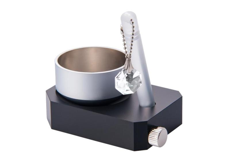 ［小さいけれど良い音がして遺骨を納められるミニおりん IV］ おりん直径40mm 納骨スペース（ガラス管..