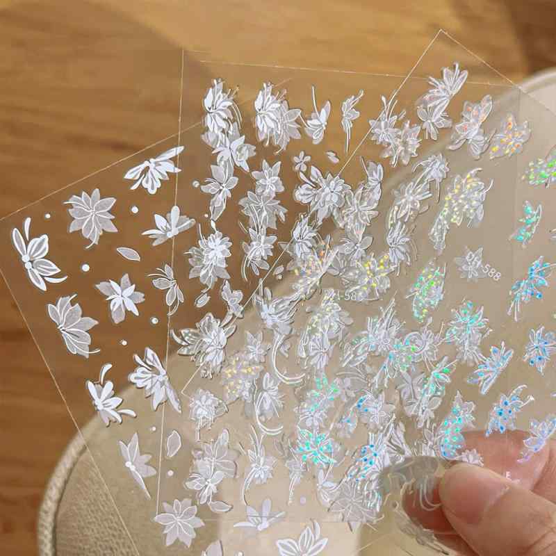 ネイルシール ネイルステッカー 雪割草デザイン 貼るだけ ジェルネイル風 3D 立体...