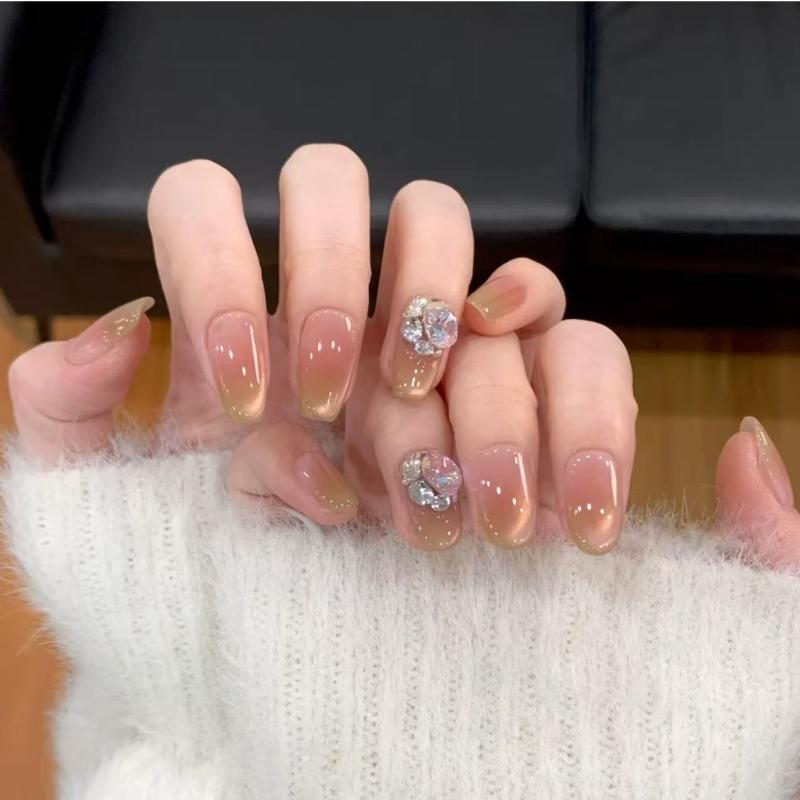 ネイルチップ レディース つけ爪 付け爪 ジェルネイル風 ネイルアート 指先 おしゃ...
