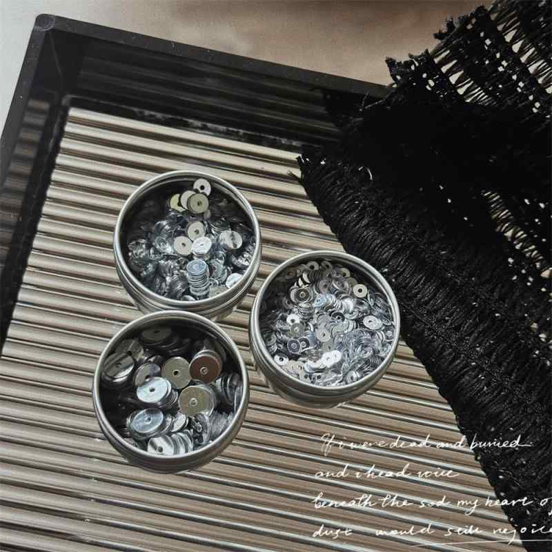 ネイルパーツ ネイルアート DIY 素材 銀色 丸型 スパンコール メタリック 輝き 煌...
