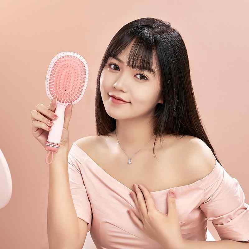 ヘアブラシ レディース ヘアケア マッサージブラシ 頭皮マッサージ クッションブラ...