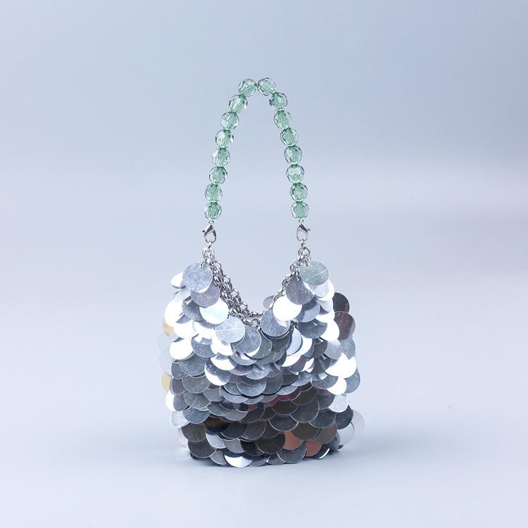 レディース パーティーバッグ イブニングバッグ ハンドバッグ シルバー スパンコール アクリル素材 手持ち パーティー用 ディナー用 フォーマル 輝き 感 普段使い 外出用・カラー: 銀色・素材: アクリル・スタイル: 水桶包・サイズ: 大・要素: スパンコール.編み込み.ビーズ・形状: 水桶型・開閉方式: オープン・内部構造: カードポケット・柄: 幾何学模様・硬さ: 中程度の柔らかさ・持ち手: 着脱式ハンドル・対象: 女性・用途: 日常使い