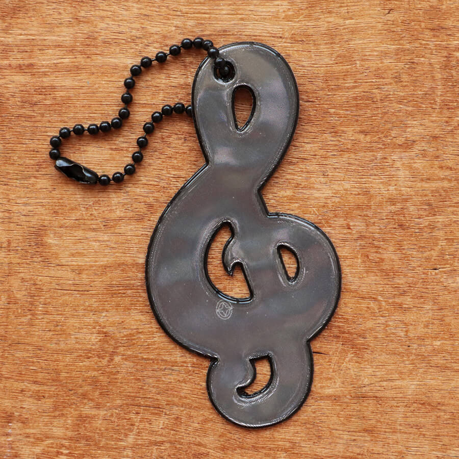 リフレクター キーホルダー グリミス 音符 ピアノ レッスンバッグ 北欧 おしゃれ 大人 反射板 入学 通学 安全 スウェーデン Glimmis グリミス リフレクター ト音記号 【メール便対象品】 3