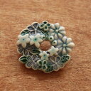 TOMI-kobo 陶器 ブローチ お花のリース ブルー ジュエリー ハンドメイド アクセサリー レディース おしゃれ かわいい 母の日 オケージョン 入学式 入園式 【メール便対象品】