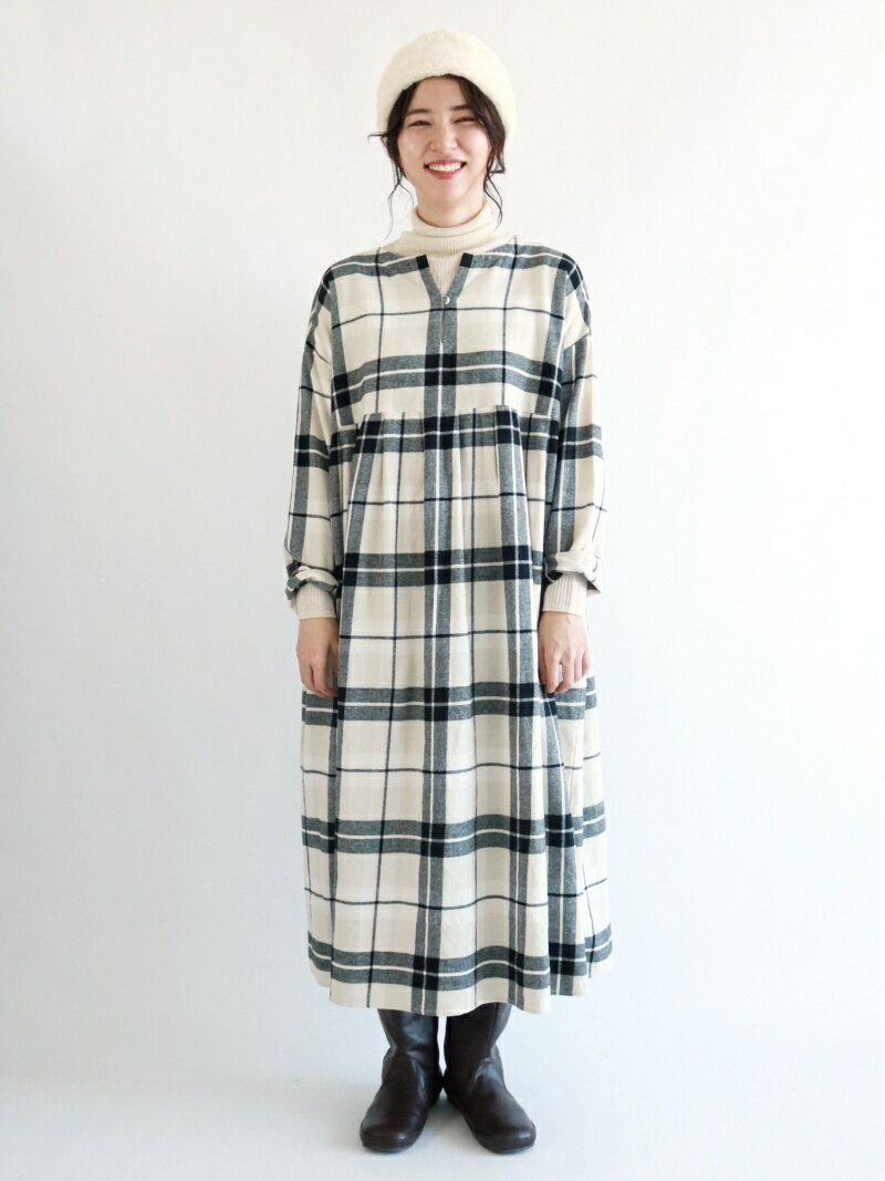 【SALE／66%OFF】Samansa Mos2/スキッパーチェックワンピース Samansa Mos2 サマンサモスモス ワンピース・ドレス その他のワンピース・ドレス ホワイト レッド グリーン グレー【RBA_E】[Rakuten Fashion]のサムネイル