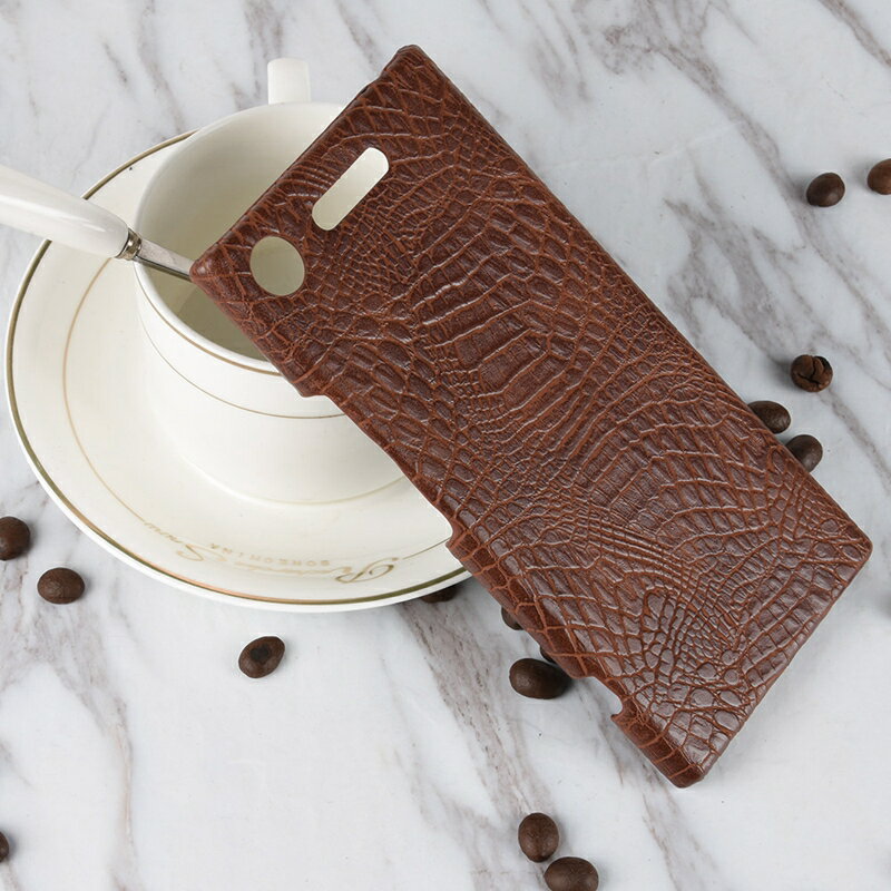 【処分特価】 Xperia Z4　SO-03G / SOV31 / 402SO クロコダイル調 ケース カバー ブラウン 茶色 ワニ革..