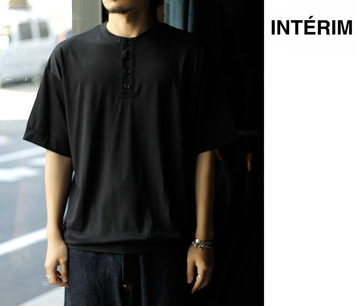 Rakuten - インテリム INTERIM エクストラ ファイン メリノ ウール ジャージー ヘンリー オーバー 半袖 Tシャツ EXTRA FINE MERINO WOOL JERSEY HENRY OVER S/S TEE (IT26S281)
