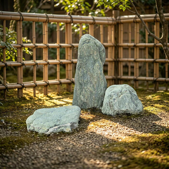 一点物につき、売り切れ次第終了。 阿波の青石3石SET 青石 石 景石 庭 飾り石和モダン ガーデニング庭石 割栗石 …
