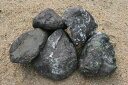 【送料無料】【代引不可】紫雲石【“BIGサイズ[大]”5石セット】大きい紫雲石です＾＾【庭石】【紫雲石】　他のサイズの石よりひとまわり大きめの石セットです☆