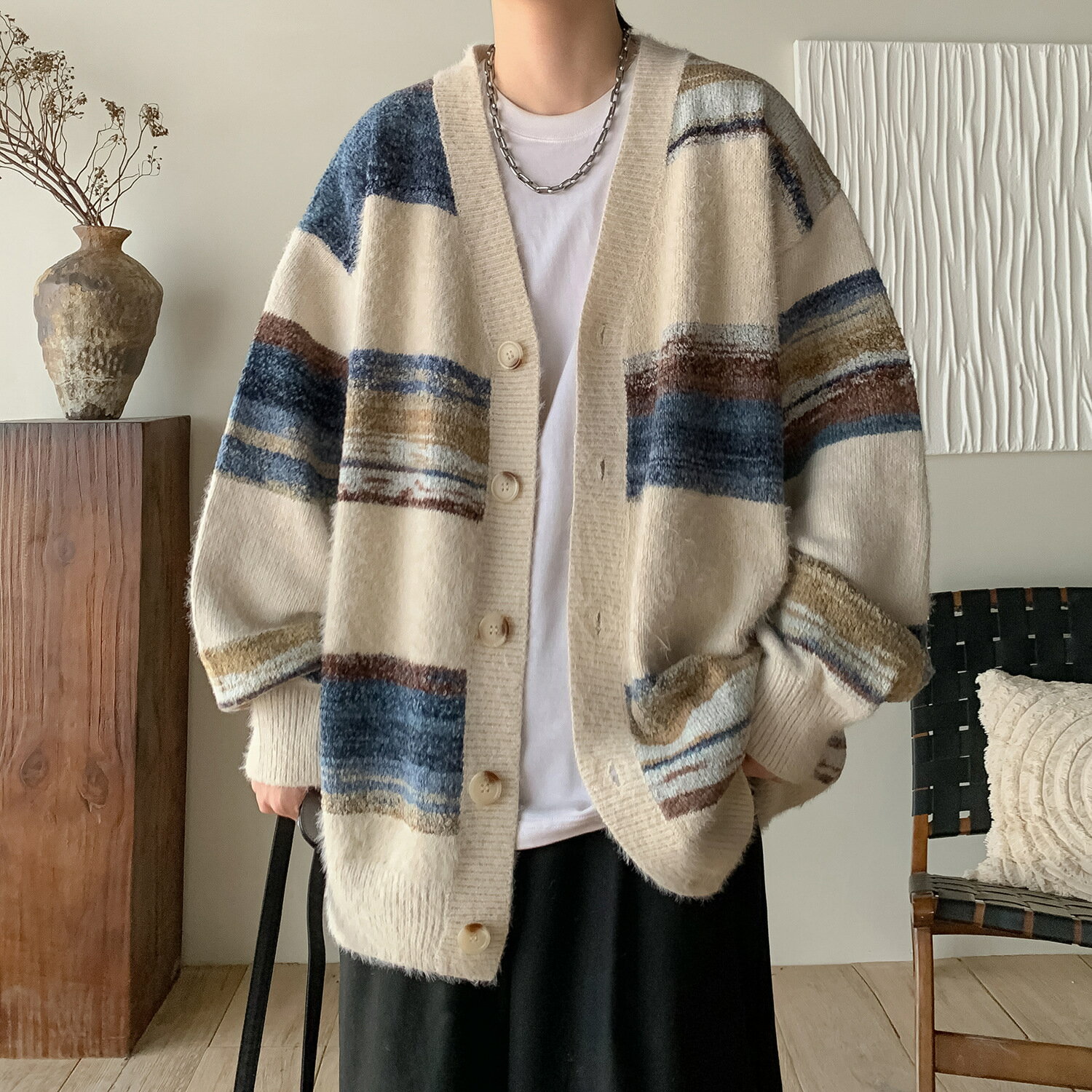 【まとめクーポン2000円最大利用可能】カーディガン メンズ レトロ ニット 秋冬 ヘビー スタイリッシュ ゆったり オーバーサイズ