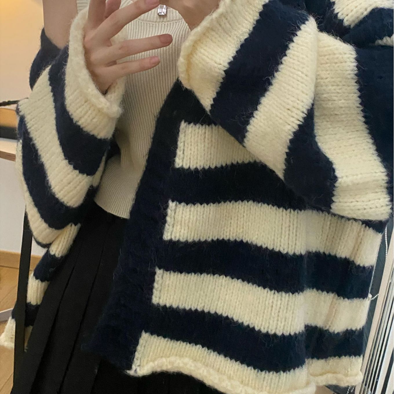 ニット カーディガン 学院風 春秋用 Vネック ストライプ 女性用 学生向け 韓国風 ゆったりサイズ 薄手 おしゃれ シンプル