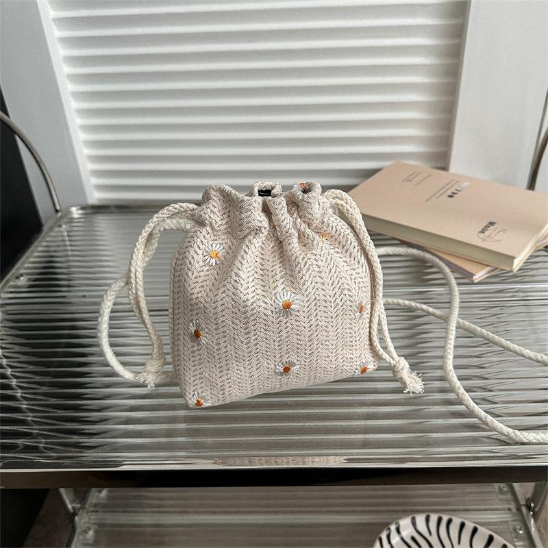 【最大2000円まとめクーポン利用可】ショルダーバッグ 新作 編み 田園風 ビーチ ファッション