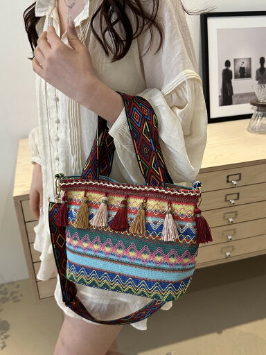 【まとめクーポン2000円最大利用可能】トートバッグ 人気 大容量 夏季 新作 使いやすい おしゃれ レディース 通勤 ポッケト 多機能 耐久性 ファッション シンプル デザイン 旅行 ビーチ カジュアル 【まとめクーポン2000円最大利用可能】トートバッグ 人気 大容量 夏季 新作 使いやすい おしゃれ レディース 通勤 ポッケト 多機能 耐久性 ファッション シンプル デザイン 旅行 ビーチ カジュアル