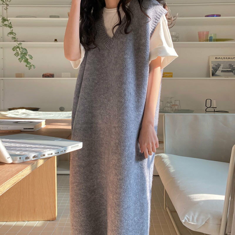 【最大2000円まとめクーポン利用可】秋季 休 ワンピース 無地 Vネック ニット ベスト レディース