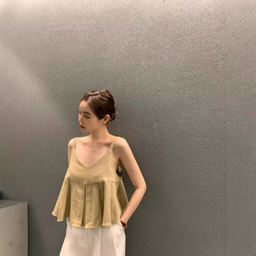 【最大2000円まとめクーポン利用可】カジュアル 夏服 吊り タンクトップ レディース 幅広 ルーズ フィット感 Vネック おしゃれ 上着 半袖 【最大2000円まとめクーポン利用可】カジュアル 夏服 吊り タンクトップ レディース 幅広 ルーズ フィット感 Vネック おしゃれ 上着 半袖