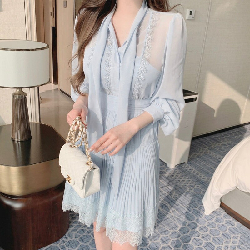 【最大2000円まとめクーポン利用可】春季ドレス レース フリル ウエスト収縮 バルーンスリーブ フェミニン エレガント トレンド