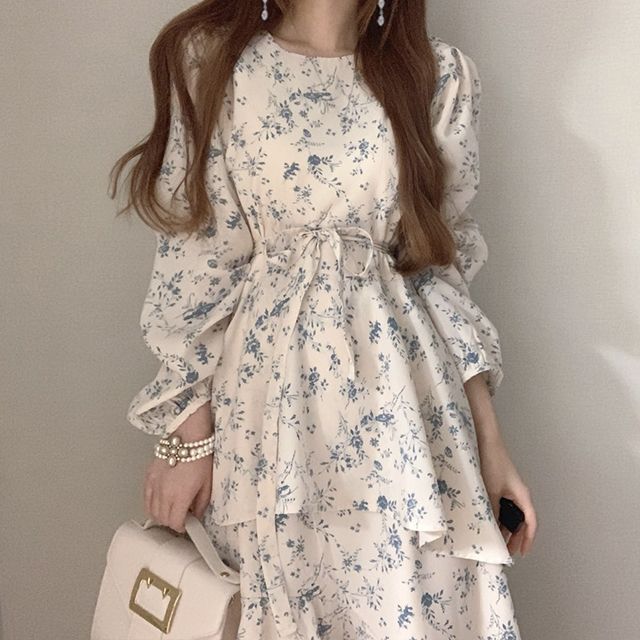【最大2000円まとめクーポン利用可】ワンピース シフォン ラウンドネック 小花柄 不規則デザイン ダブルレイヤー スカラップ リボン付き 清新 春用 レディース