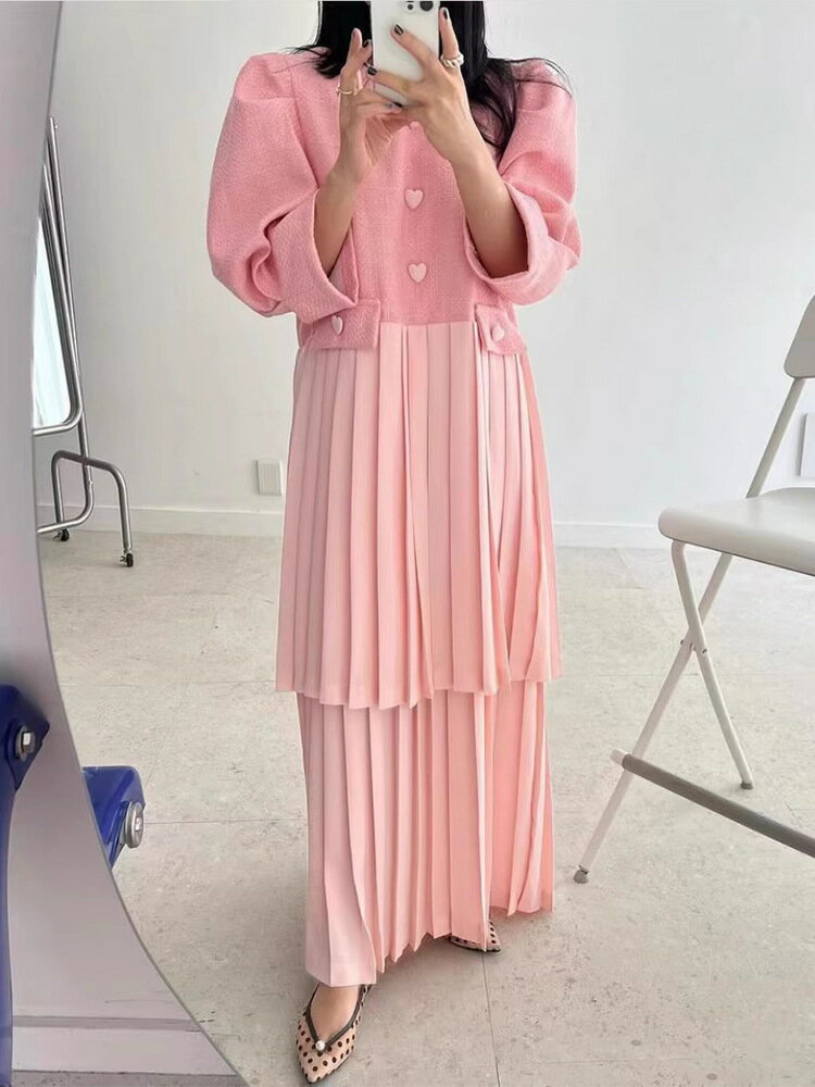 【最大2000円OFFクーポン有】ドレス 春季 新作 かわいい ハート ボタン装飾 厚手 ピンパッチ プリーツ レディース ファッション